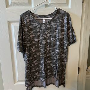 Fabletics camou top